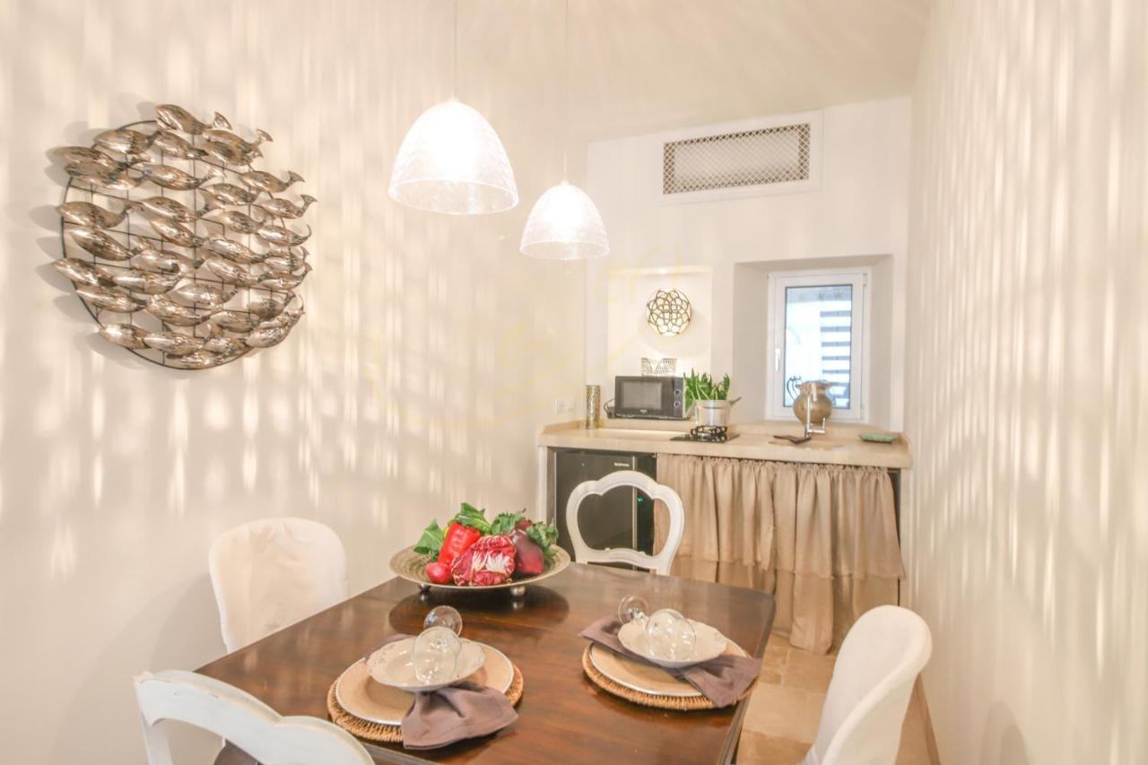Td Dimora Arcadia With Breathtaking Sea View Apartment Monopoli Exterior photo